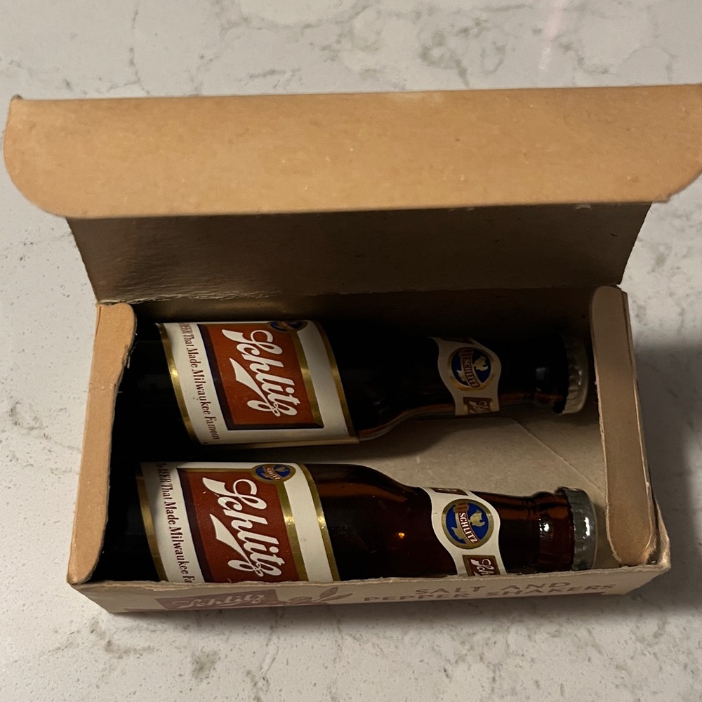Vintage 1952 Schlitz Mini Beer Bottle Salt and Pepper Shakers
